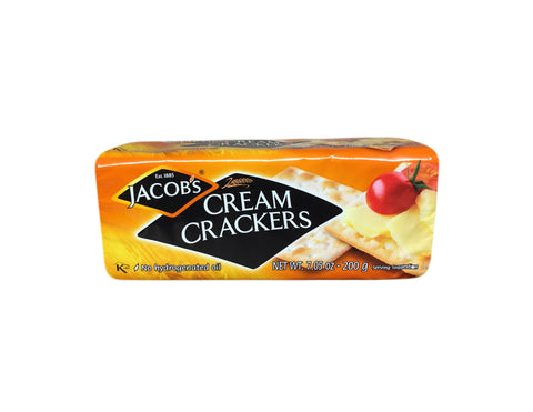<b>JACOB'S</b><br>Cream Crackers